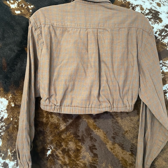 Vintage Plaid Rework Crop - Picture 2 of 2